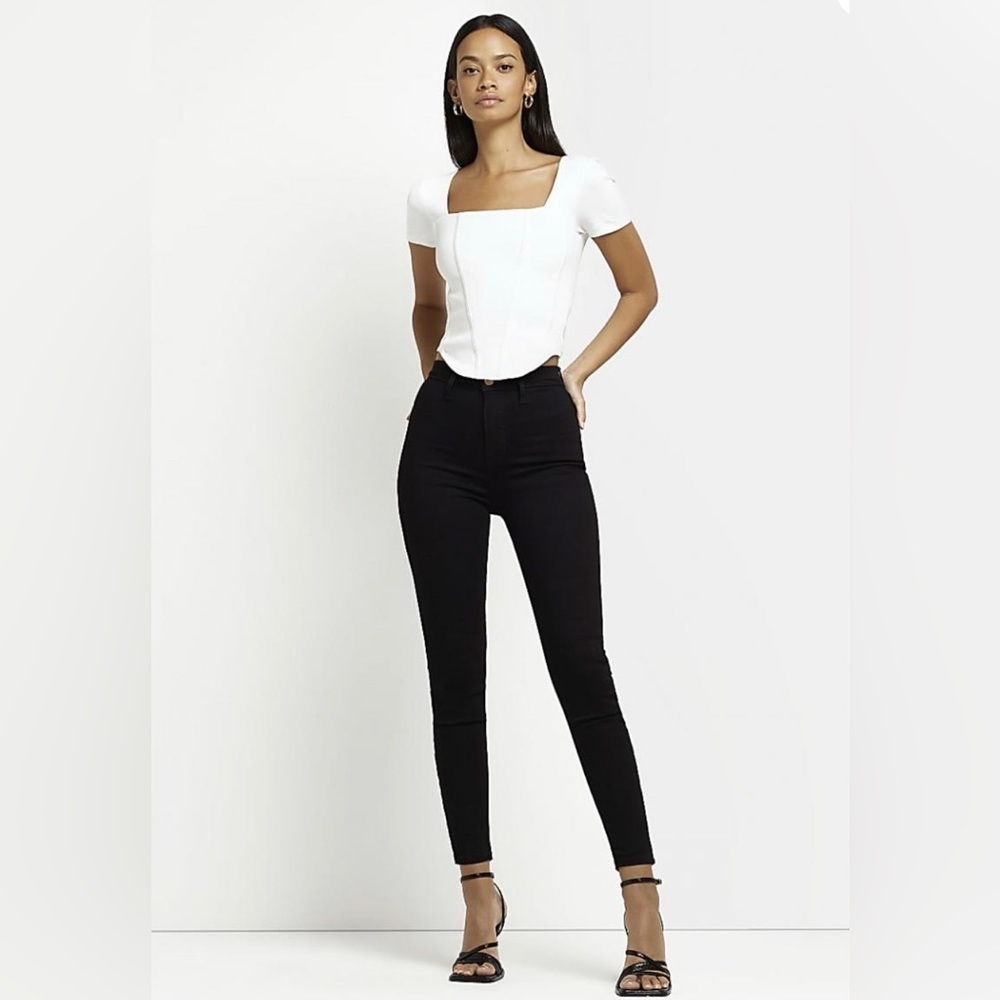 **NWT** Lulu’s Ribbed Square Neck Top - Picture 3 of 9